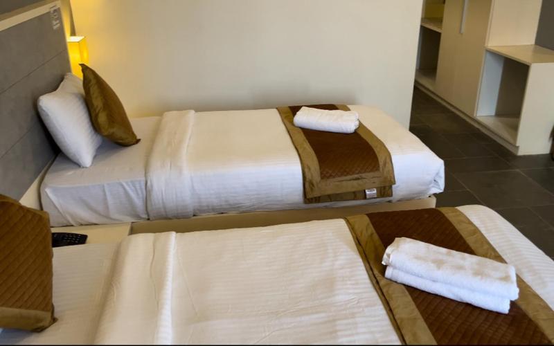 Hotel Dwarawata Dharwad Ngoại thất bức ảnh