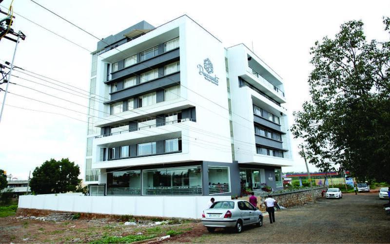 Hotel Dwarawata Dharwad Ngoại thất bức ảnh