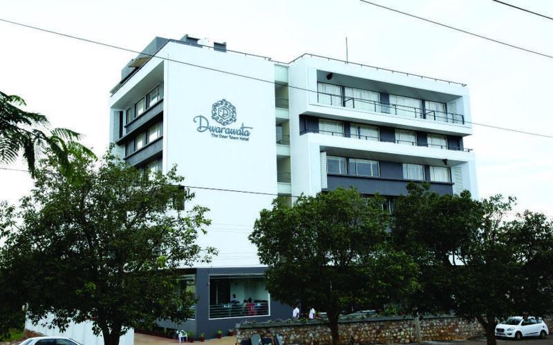 Hotel Dwarawata Dharwad Ngoại thất bức ảnh