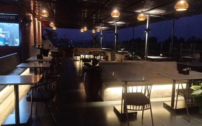 Hotel Dwarawata Dharwad Ngoại thất bức ảnh